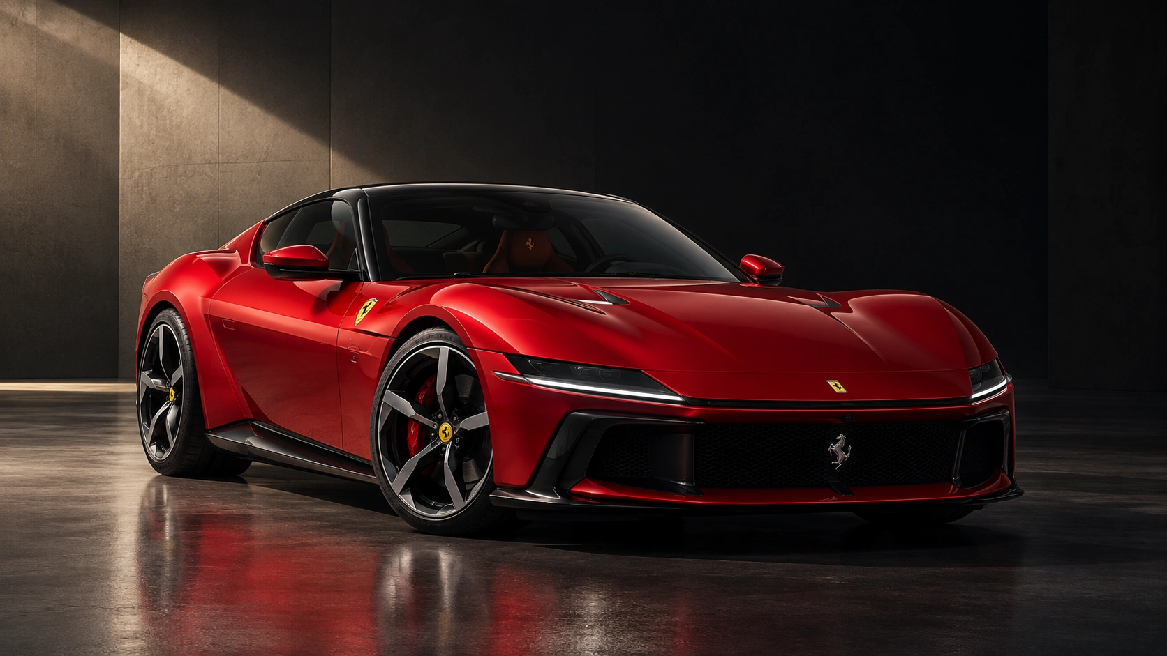 Ferrari 12Cilindri rojo, tres cuartos frontal, en estudio oscuro